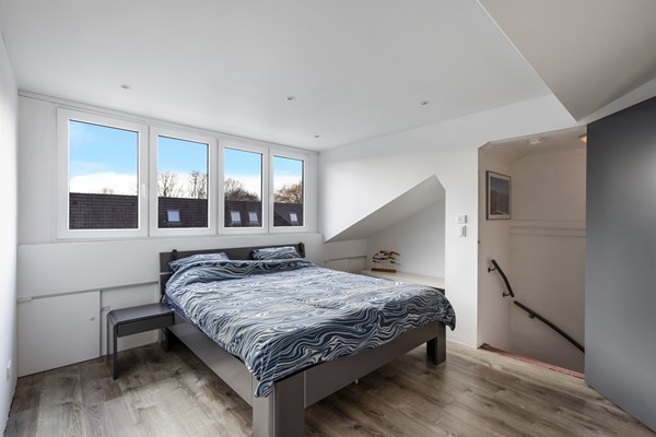 Foto - Te koop: Fijne gezinswoning met carport!